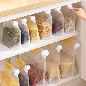 Hanging pantry bag clips